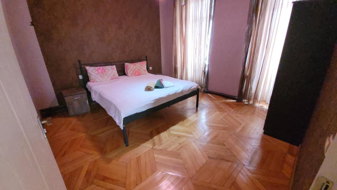 Kiev Hotel Tbilisi Eksteriør billede
