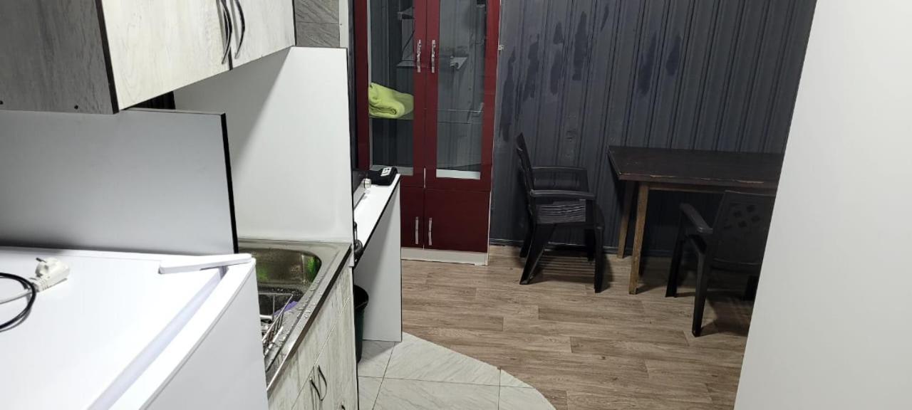 Kiev Hotel Tbilisi Eksteriør billede