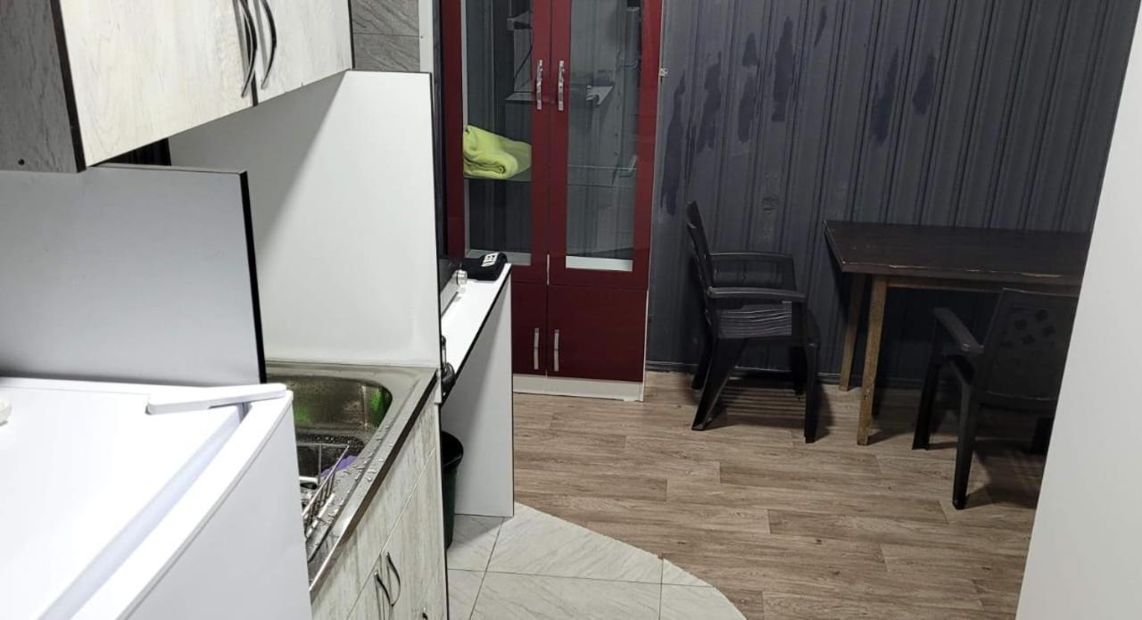 Kiev Hotel Tbilisi Eksteriør billede