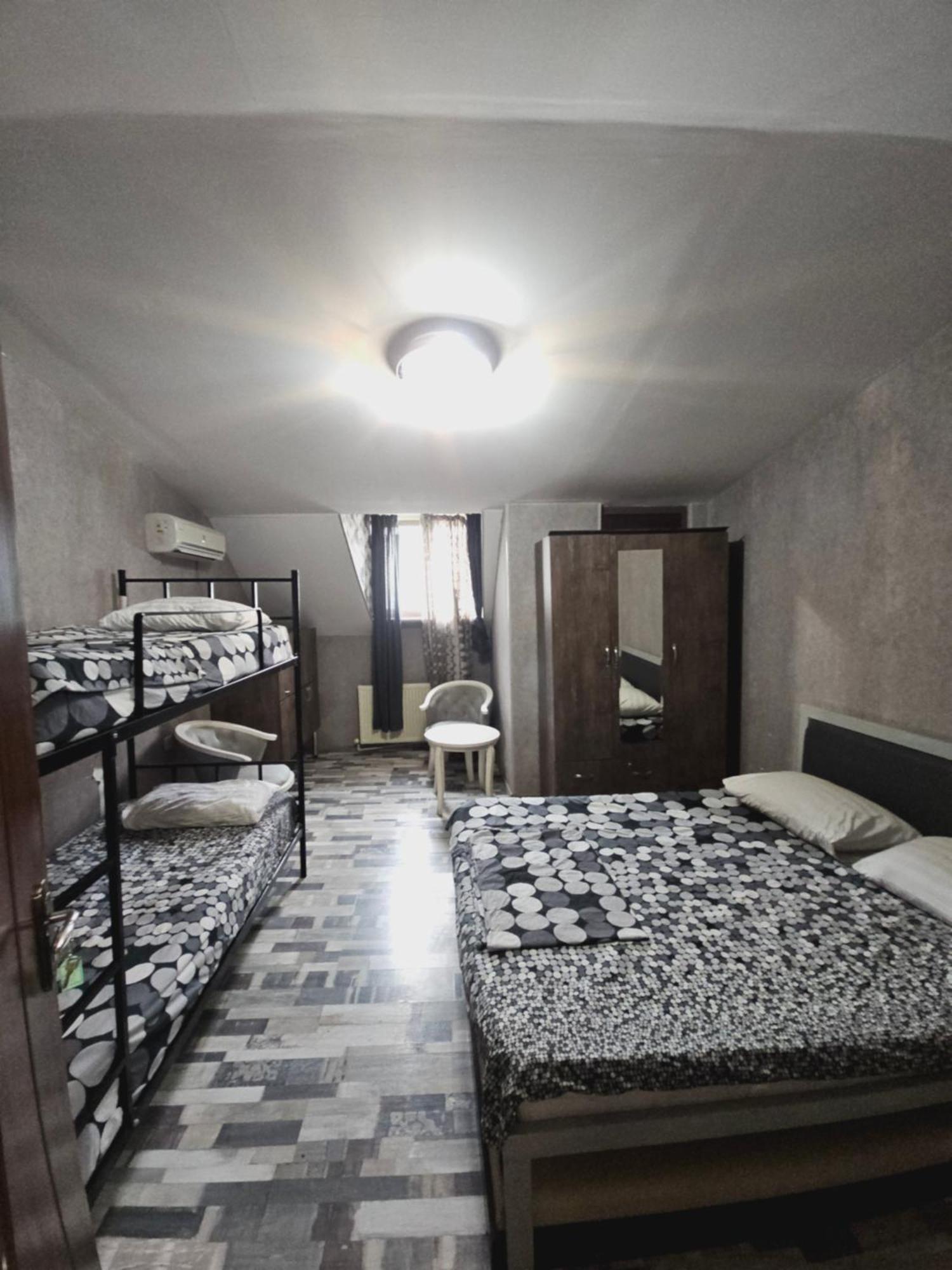 Kiev Hotel Tbilisi Eksteriør billede
